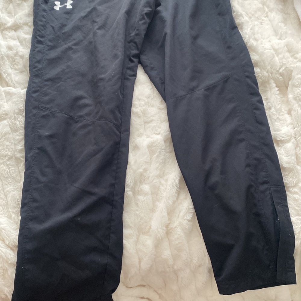 Under armor - Picture 2 of 4